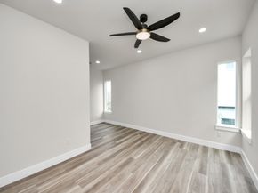 2016 Blodgett Street, Houston TX 77004