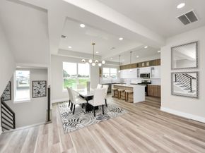 2016 Blodgett Street, Houston TX 77004