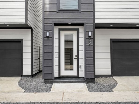 327 N Nagle Street, Houston TX 77003