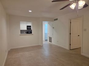 10075 Westpark Drive 78, Houston TX 77042