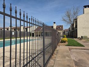 10075 Westpark Drive 78, Houston TX 77042