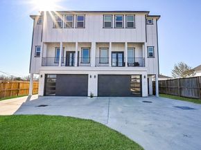 4746 S Mallow Street E, Houston TX 77033