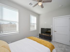 4746 S Mallow Street E, Houston TX 77033