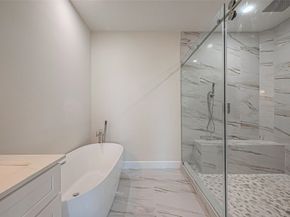 4746 S Mallow Street E, Houston TX 77033