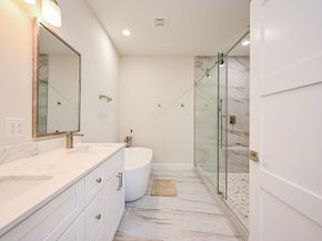 4746 S Mallow Street E, Houston TX 77033