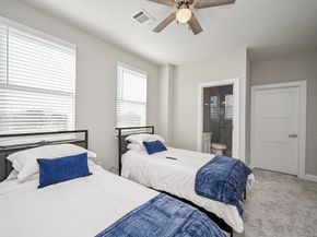 4746 S Mallow Street E, Houston TX 77033