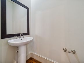 6614 Toledo Street, Houston TX 77008