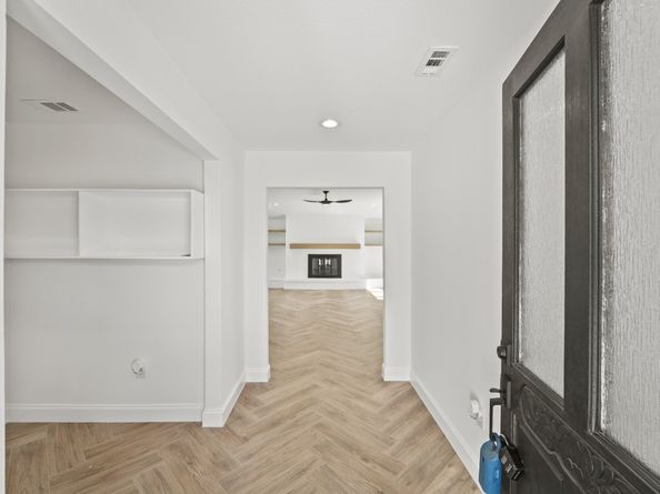 10722 Lynbrook Drive, Houston TX 77042