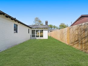 10722 Lynbrook Drive, Houston TX 77042