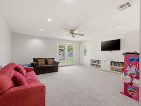 5434 Valkeith Drive, Houston TX 77096
