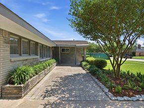 5434 Valkeith Drive, Houston TX 77096