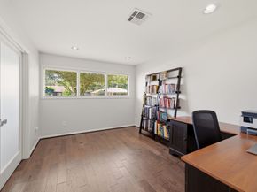 5434 Valkeith Drive, Houston TX 77096