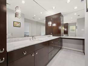 5434 Valkeith Drive, Houston TX 77096