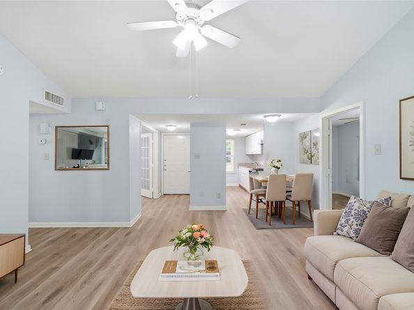 9715 Courben Lane, Houston TX 77078