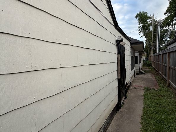 6501 Schiller Street, Houston TX 77055