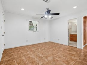 6946 Cole Creek Drive, Houston TX 77092
