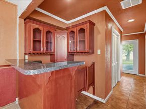 6946 Cole Creek Drive, Houston TX 77092