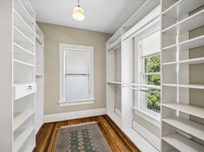 220 Westmoreland Street, Houston TX 77006
