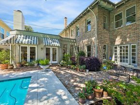 220 Westmoreland Street, Houston TX 77006
