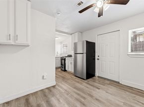 6905 Palestine Street, Houston TX 77020