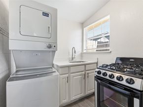 6905 Palestine Street, Houston TX 77020