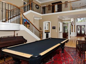 122 E Bracebridge Circle, The Woodlands TX 77382