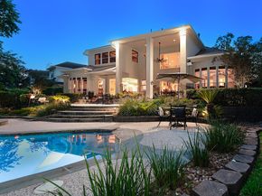 122 E Bracebridge Circle, The Woodlands TX 77382