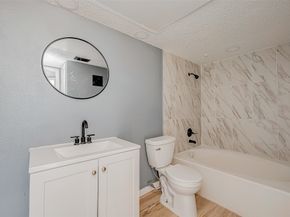 2830 S Bartell Drive 311, Houston TX 77054