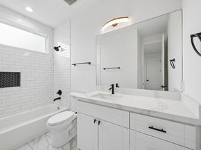 424 Sikes Street C, Houston TX 77018
