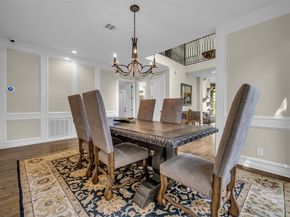 20 Sugarberry Circle, Houston TX 77024