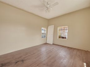 4016 Woodleigh Street, Houston TX 77023