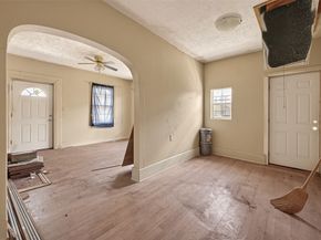 4016 Woodleigh Street, Houston TX 77023