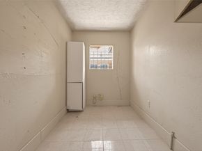 4016 Woodleigh Street, Houston TX 77023