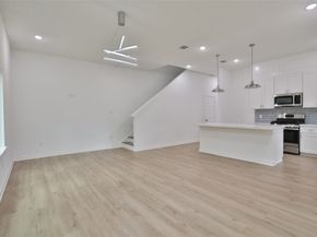 9343 Lavender St, North Houston TX 77016