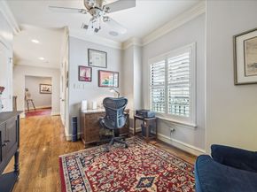 24 Hackberry Lane B, Houston TX 77027