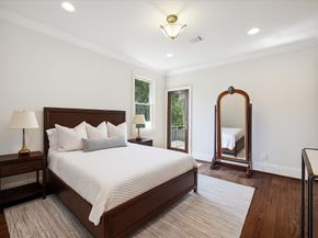 2247 Bartlett Street, Houston TX 77098