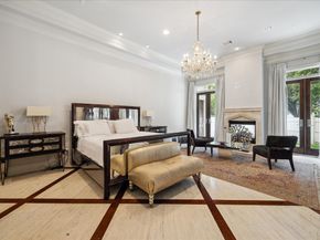 2247 Bartlett Street, Houston TX 77098