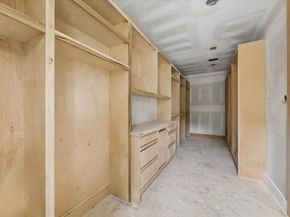 1050 W 42nd Street, Houston TX 77018
