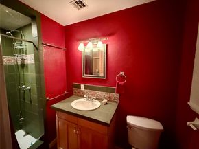 5933 Imogene Street, Houston TX 77074