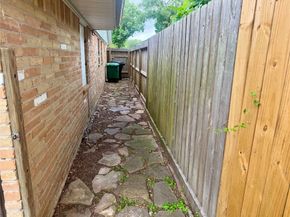 5933 Imogene Street, Houston TX 77074