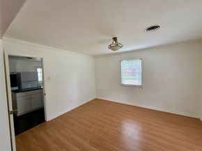 5933 Imogene Street, Houston TX 77074