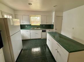 5933 Imogene Street, Houston TX 77074