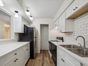 11540 Chimney Rock Road 128, Houston TX 77035
