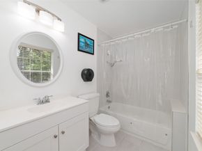 3430 Shadowwalk Drive, Houston TX 77082