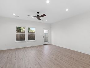 5704 Elysian Street, Houston TX 77009