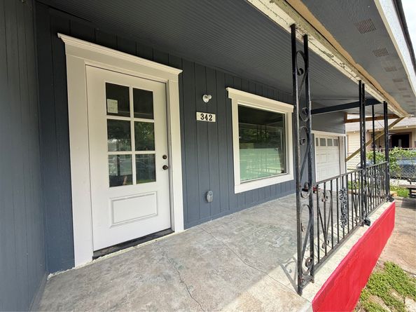 342 Hoffman Street, Houston TX 77020