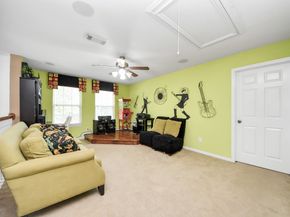 13827 Pepperstone Lane, Houston TX 77044
