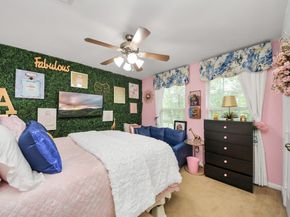 13827 Pepperstone Lane, Houston TX 77044