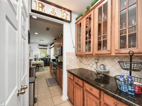 13827 Pepperstone Lane, Houston TX 77044