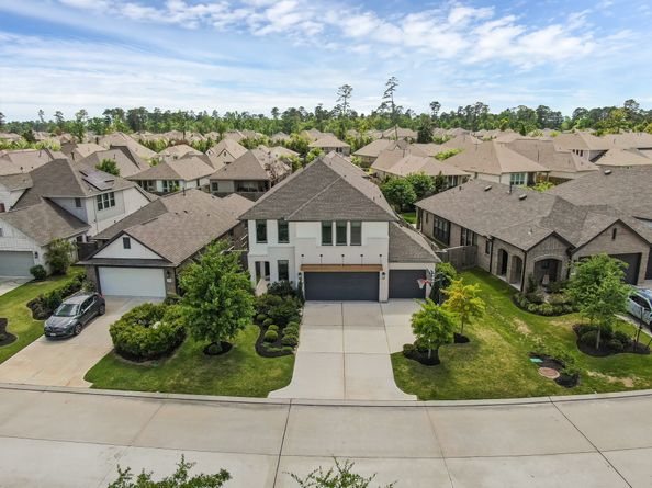 550 Chestnut Reef Court, Conroe TX 77304